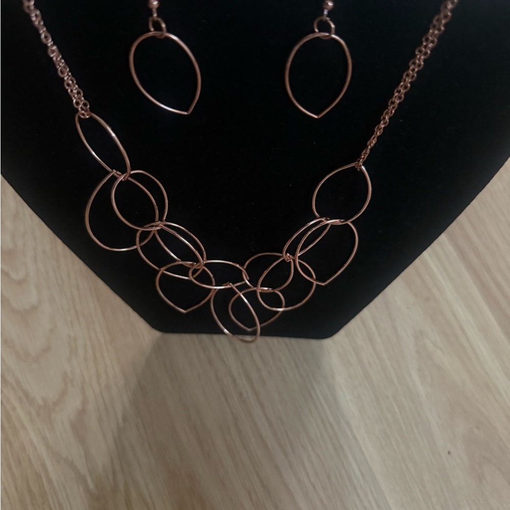 Paparazzi Copper Loop Necklace and Earring Set